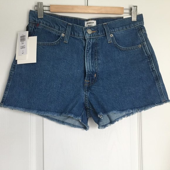 Sunday Best Max Mid Rise Shorts - Picture 8 of 16